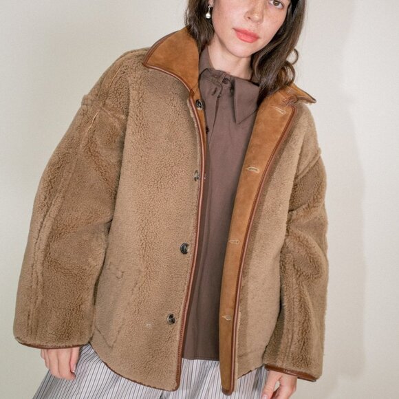 Cawley Avis British Sheepskin Jacket in Natural, Size M - Picture 4 of 10